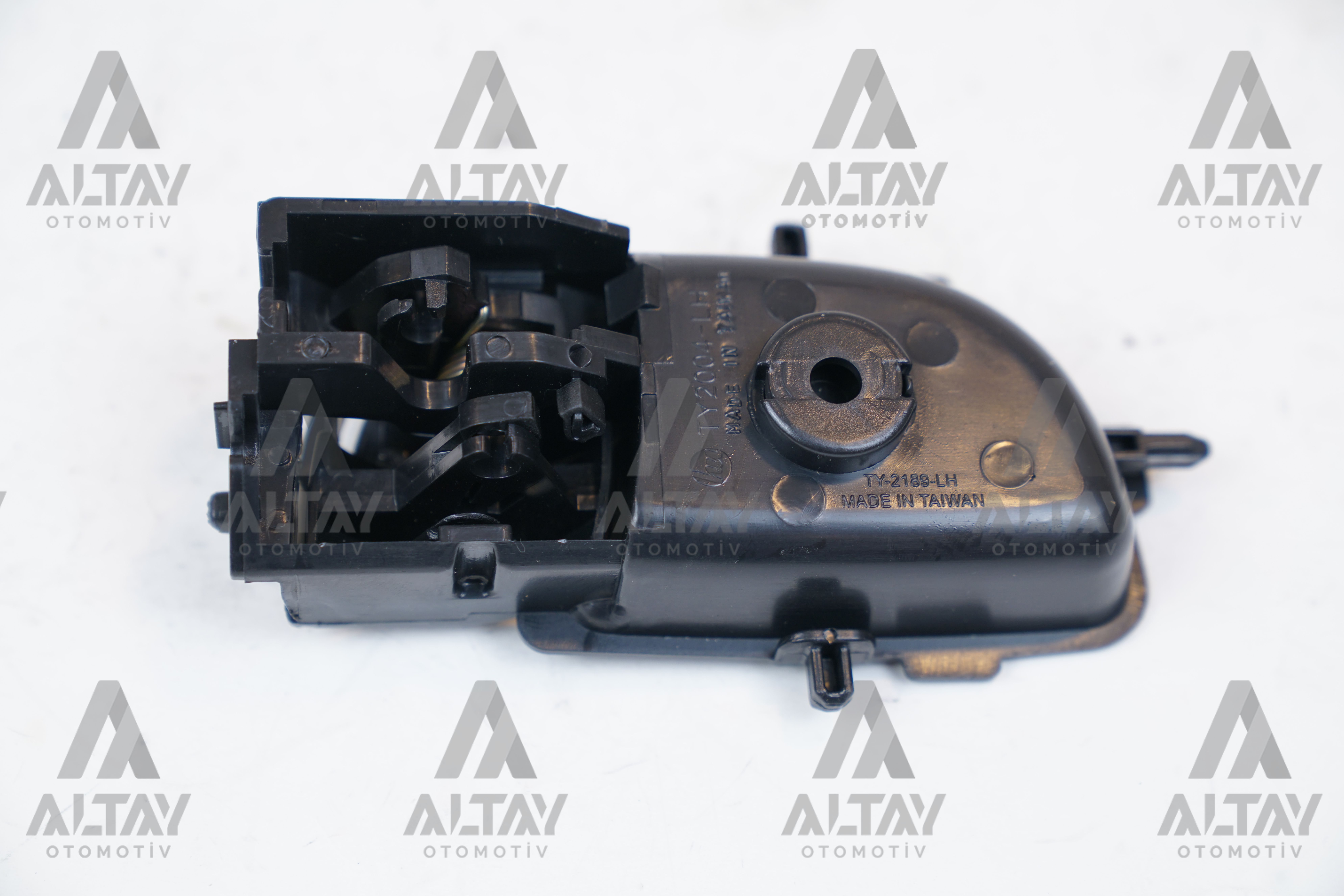 Toyota Yaris Sol İç Açma Kolu 2012-2014 Toyota Yaris Sol İç Açma Kolu 2012-2014